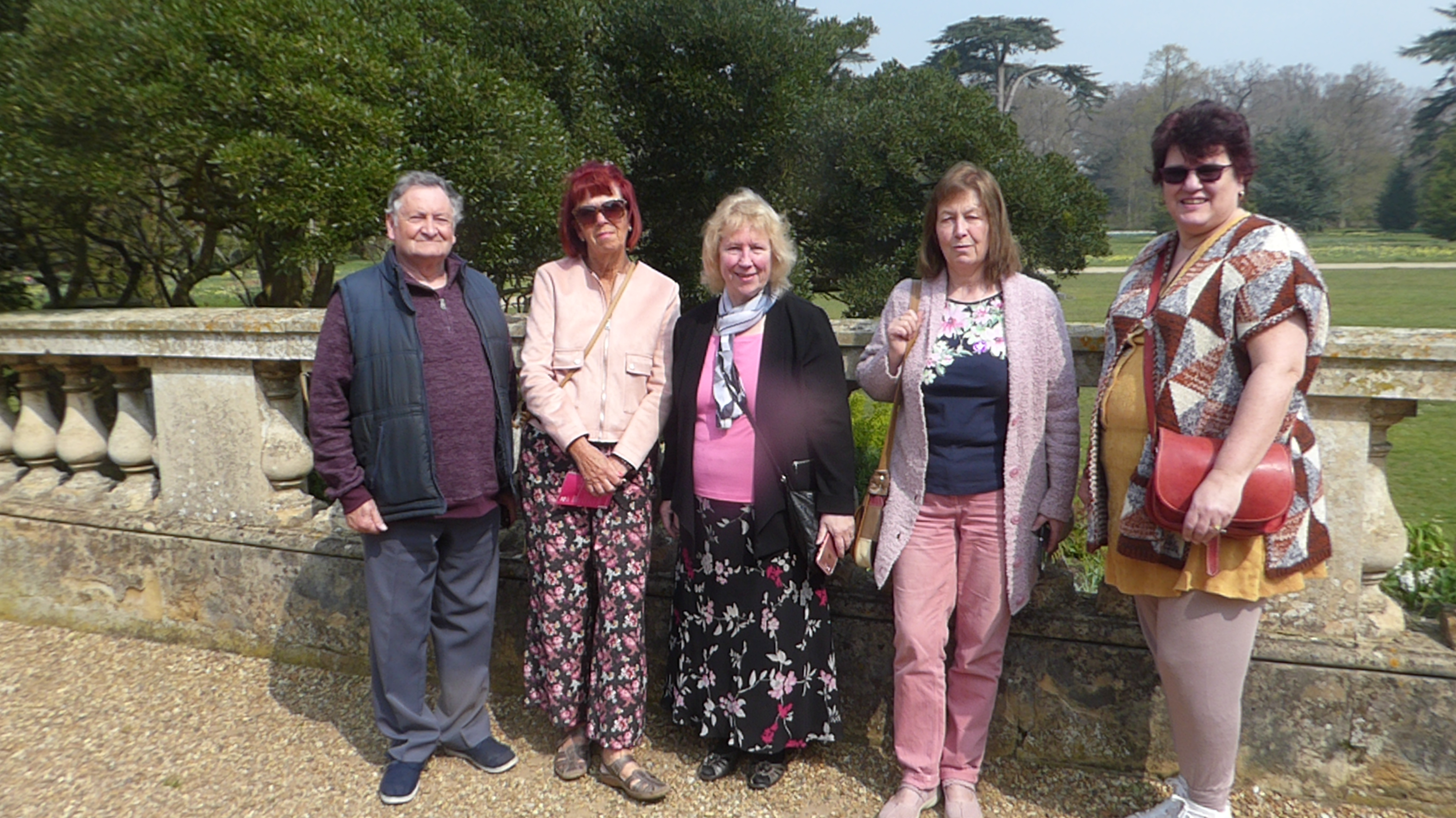 Alan, Sandie, Angela, Karen (now Swaffham) and Robyn