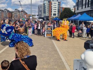Chinese dancing dragons Chinese dancing dragons